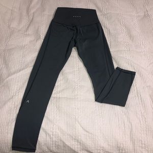 ACTA Inlux Balance bra & matching leggings set